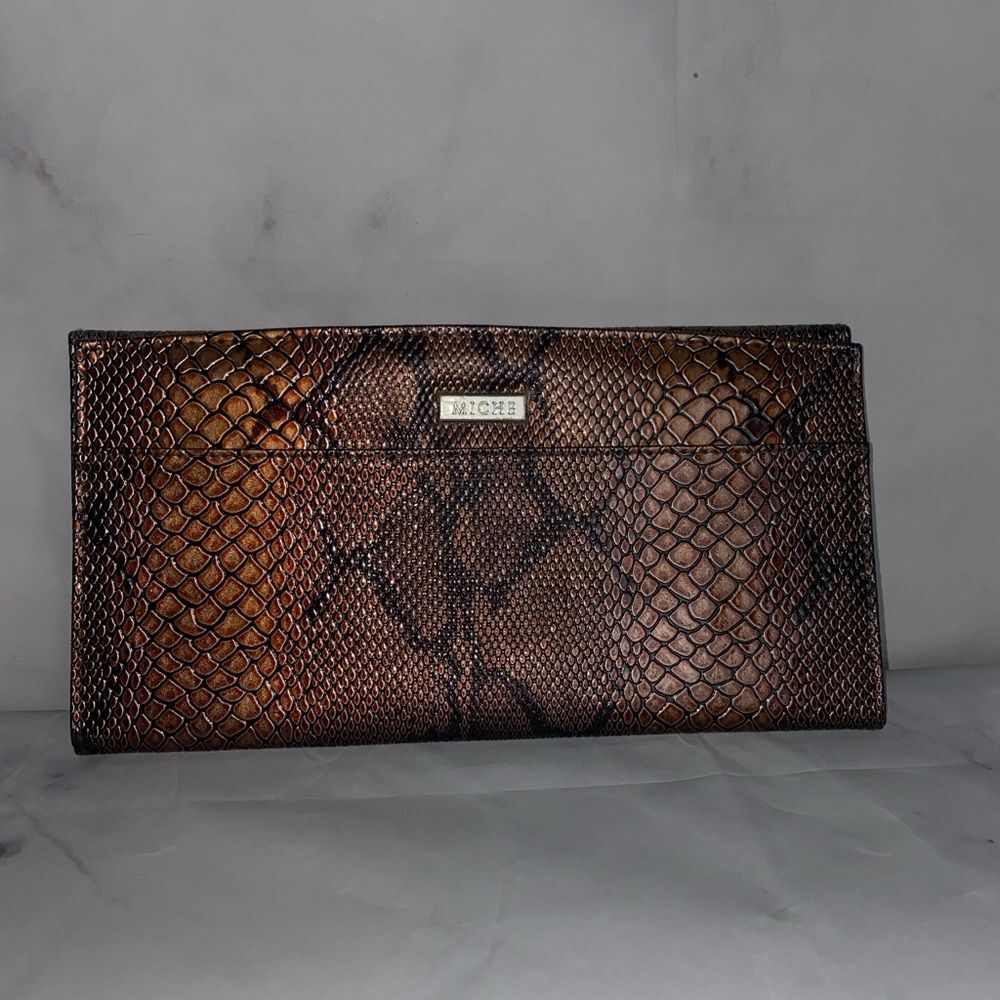 Miche Classic Shell. Snake Print. Style: Jen